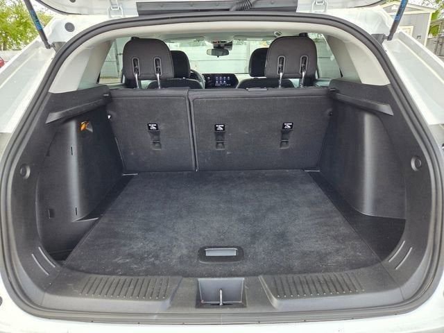 Used 2024 Chevrolet Trax LS w/ LS Convenience Package image 10