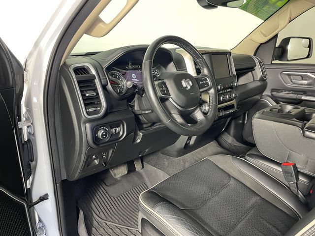 Used 2020 RAM 1500 Laramie AWD/4WD image 3