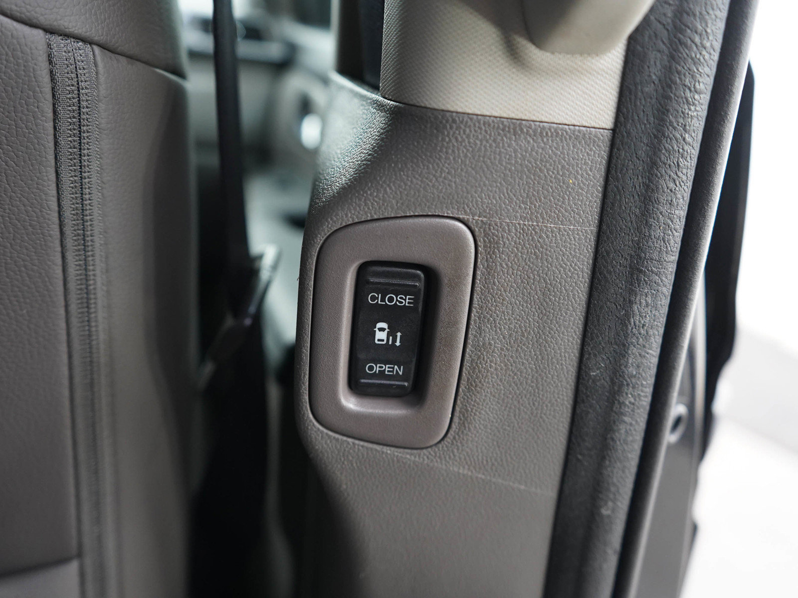 Used 2015 Honda Odyssey EX-L image 13