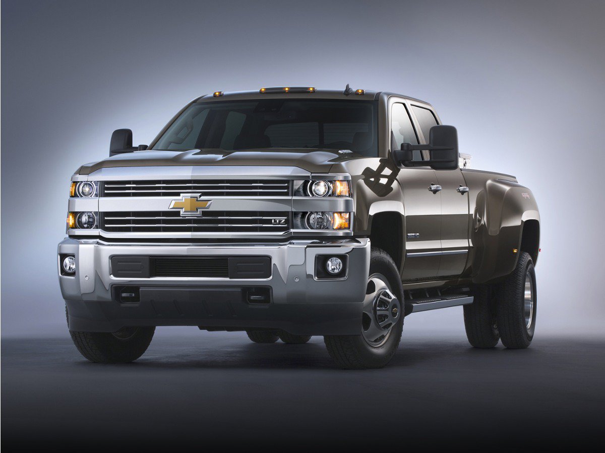 Used 2016 Chevrolet Silverado 3500 High Country w/ Duramax Plus Package AWD/4WD video 1