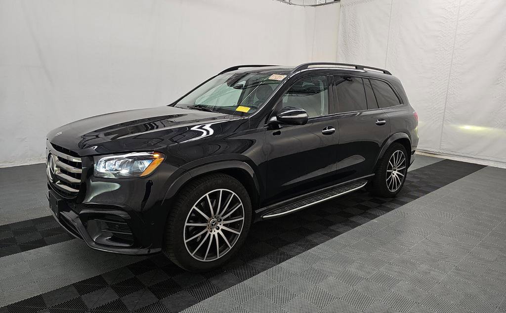 Used 2024 Mercedes-Benz GLS 580 4MATIC w/ Night Package image 3