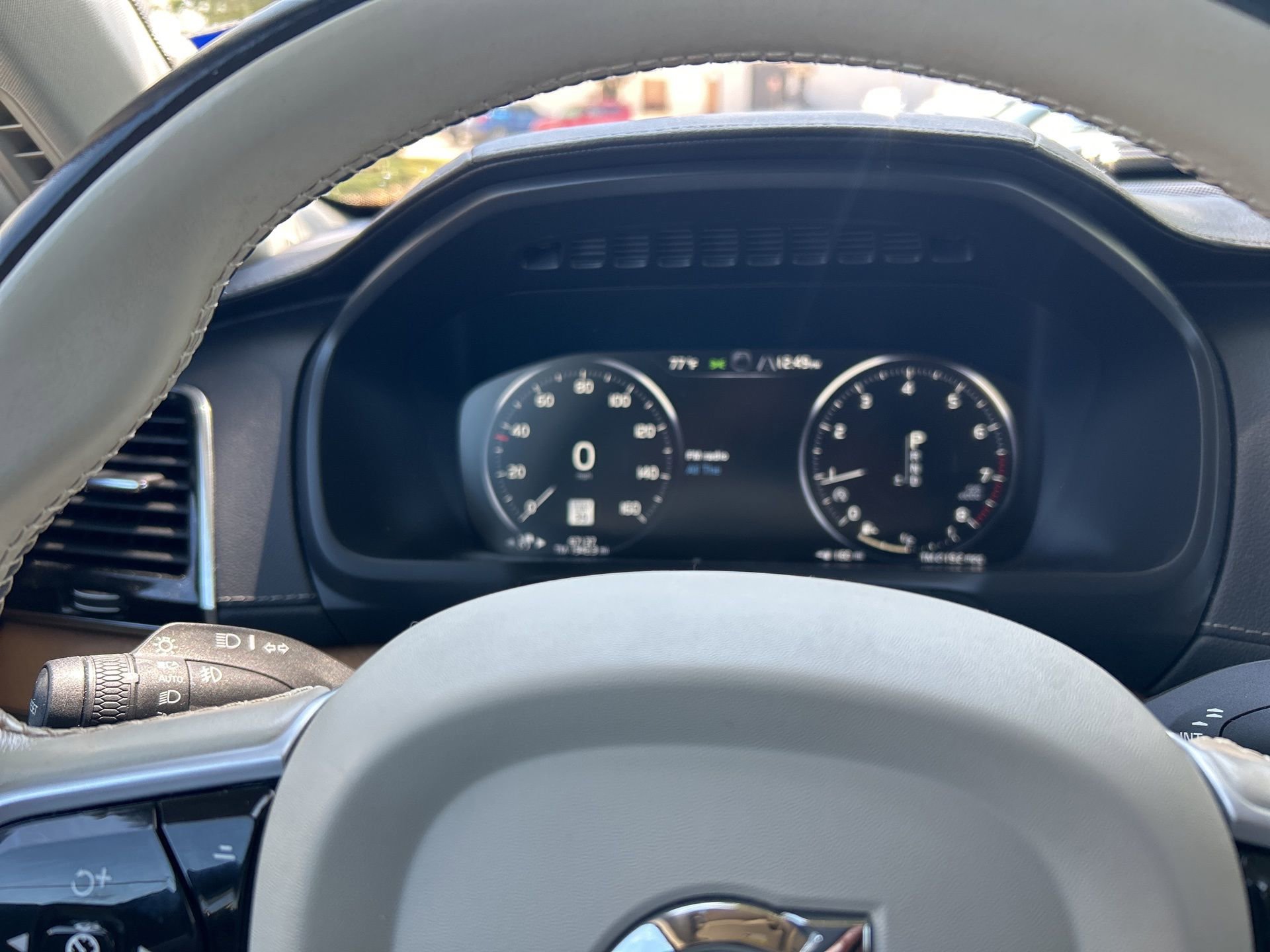 Used 2020 Volvo XC90 T6 Inscription w/ Protection Package Premier image 11