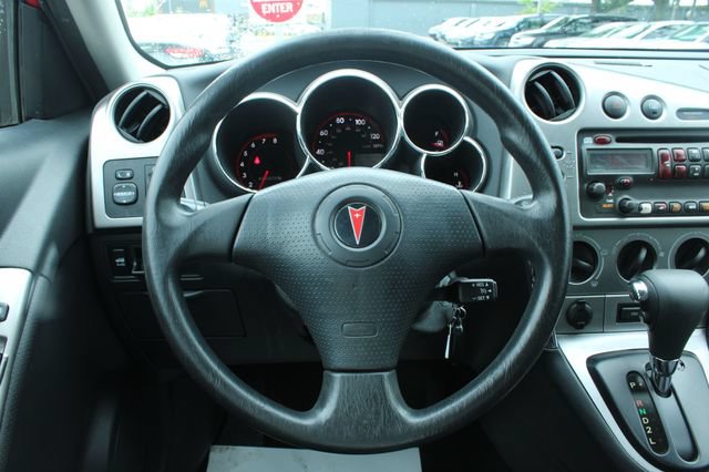 Used 2006 Pontiac Vibe w/ Preferred Package FWD image 20