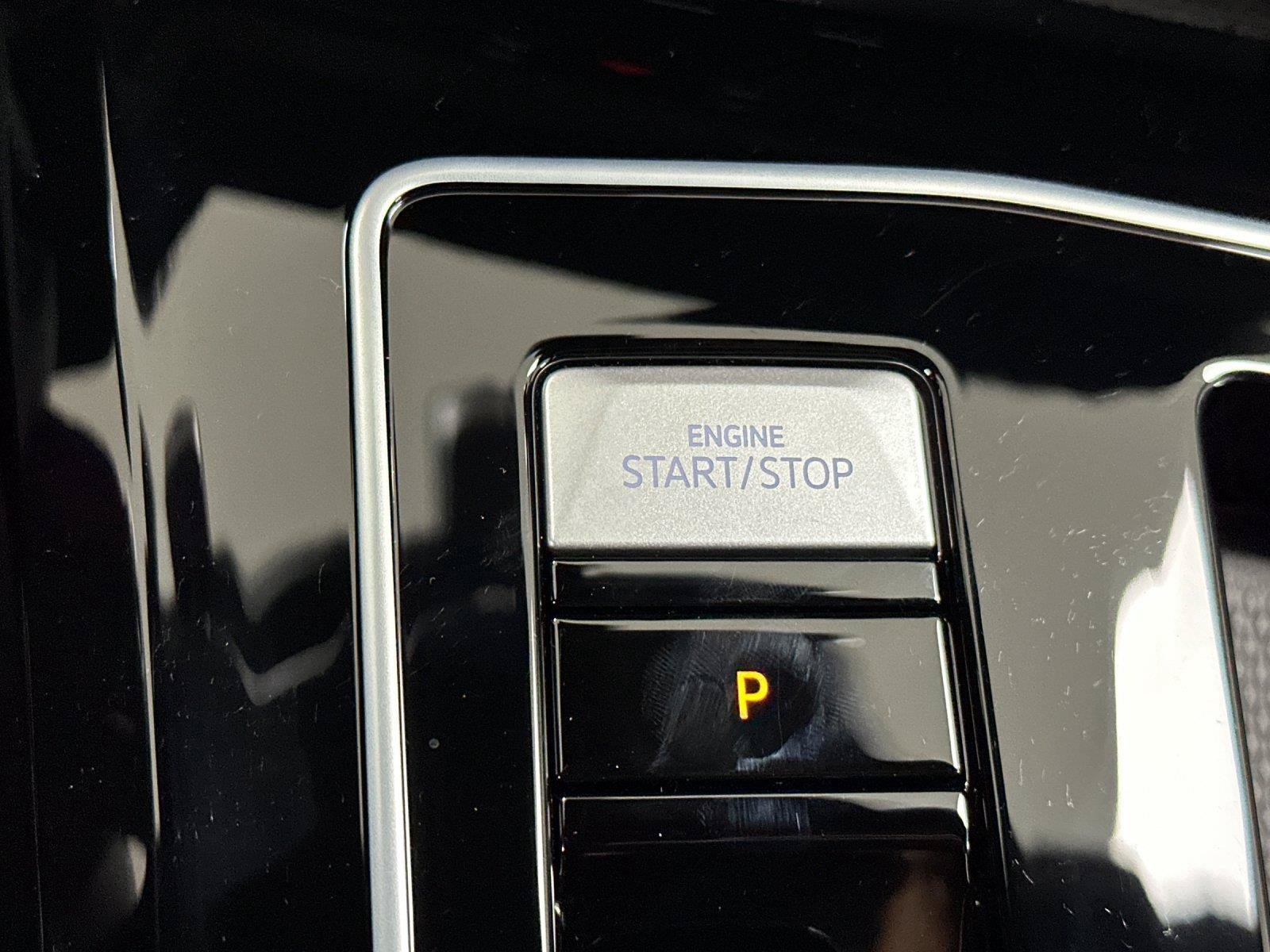 New 2026 Volkswagen Golf w/ Euro Style Package AWD/4WD image 22