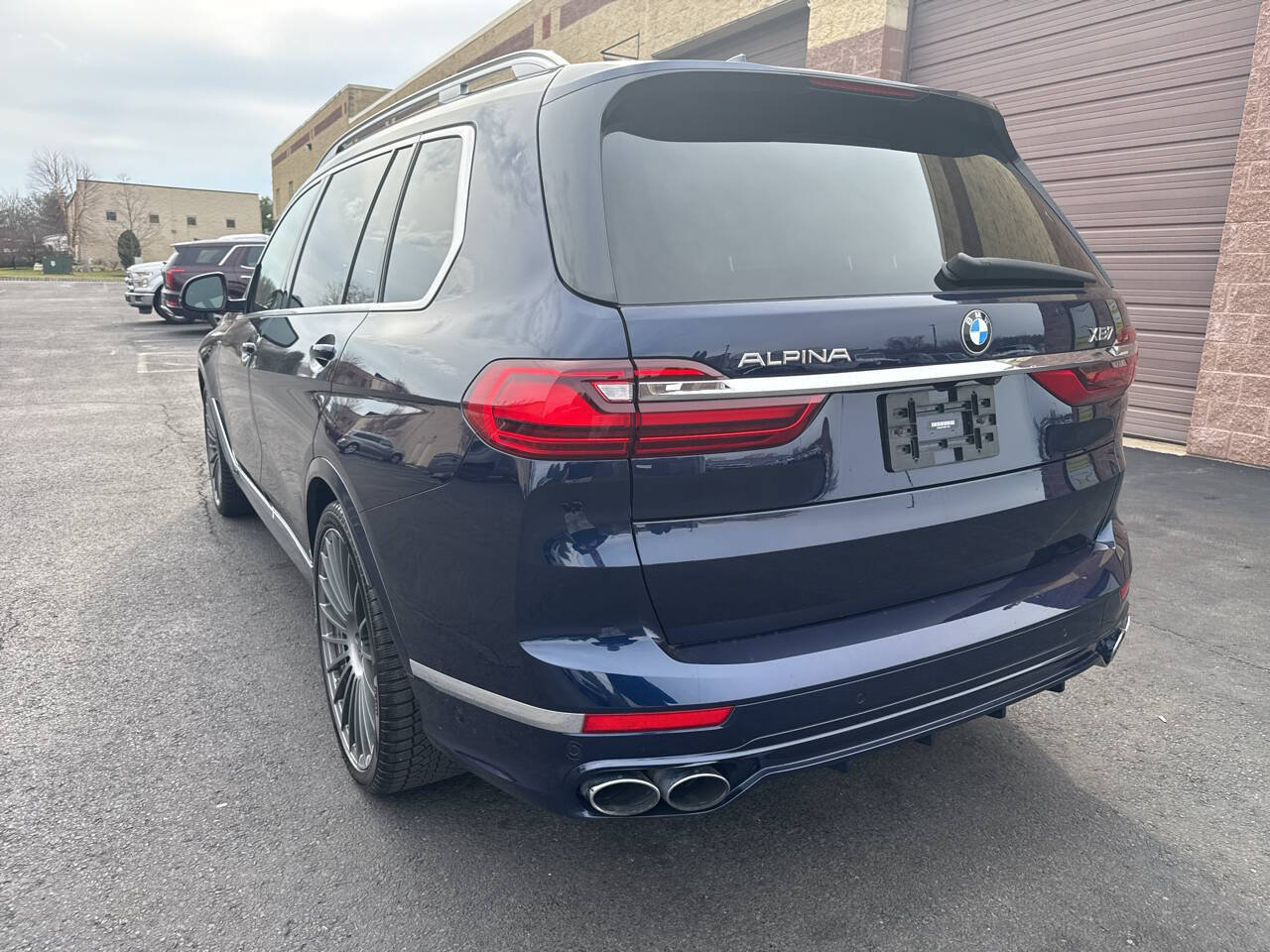 Used 2021 BMW ALPINA XB7 AWD/4WD image 19