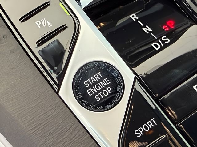 Certified 2024 BMW X5 sDrive40i w/ Executive Package image 30