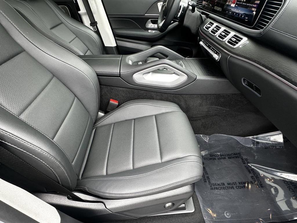 Certified 2026 Mercedes-Benz GLS 450 4MATIC image 15