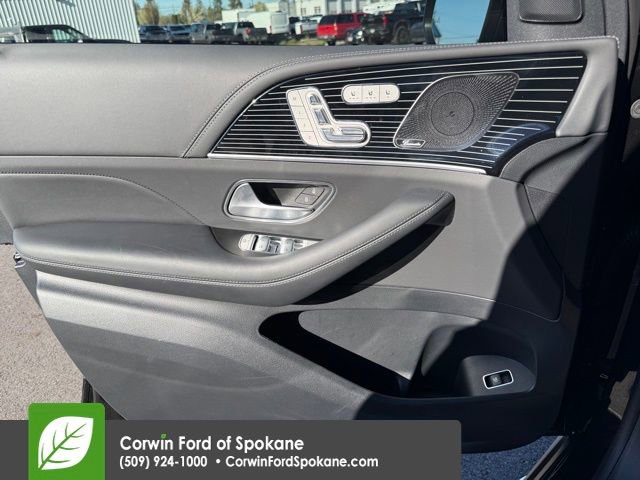 Used 2026 Mercedes-Benz GLS 63 AMG 4MATIC image 24