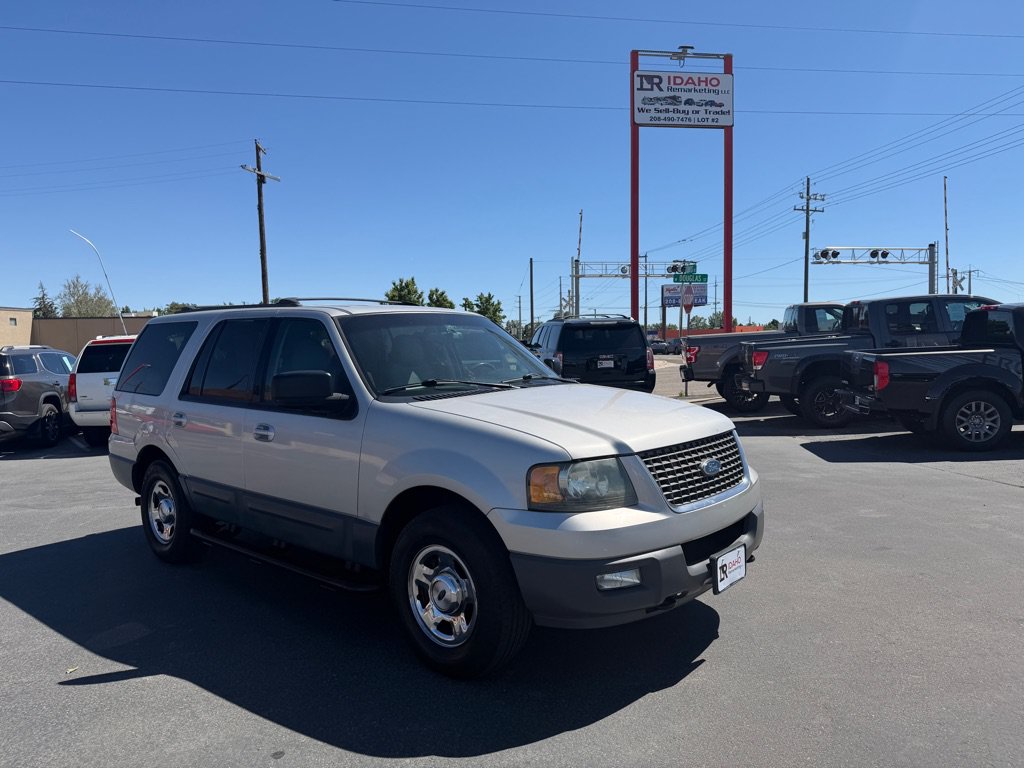 Used 2003 Ford Expedition XLT AWD/4WD image 1