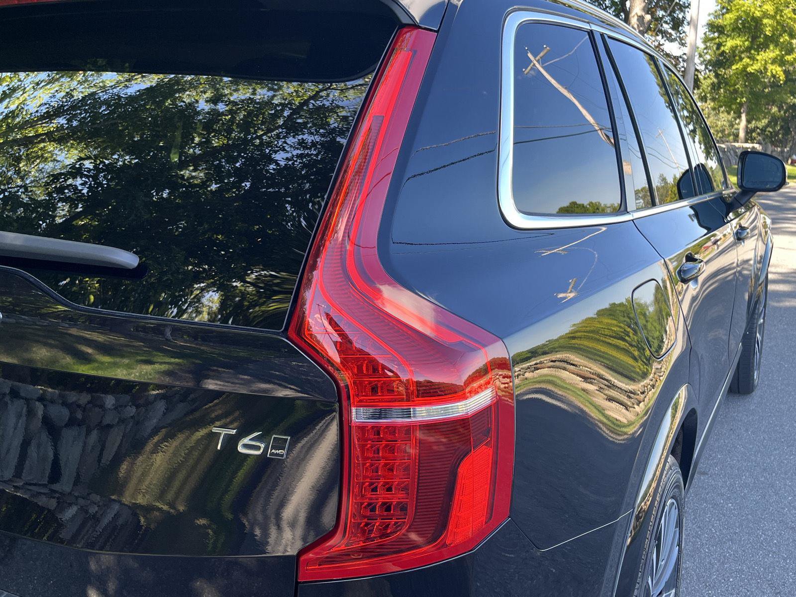 Used 2022 Volvo XC90 T6 Momentum w/ Advanced Package AWD/4WD image 29