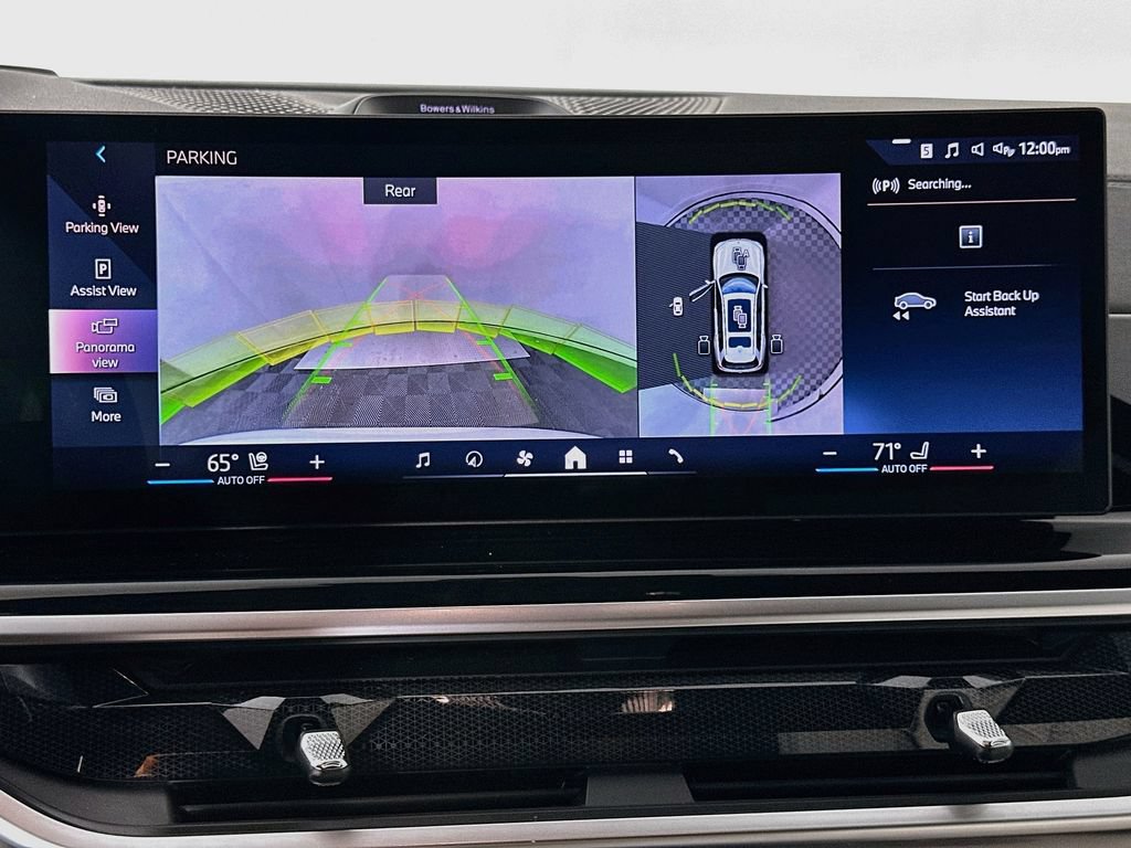 Certified 2024 BMW X7 xDrive40i w/ M Sport Package AWD/4WD image 14