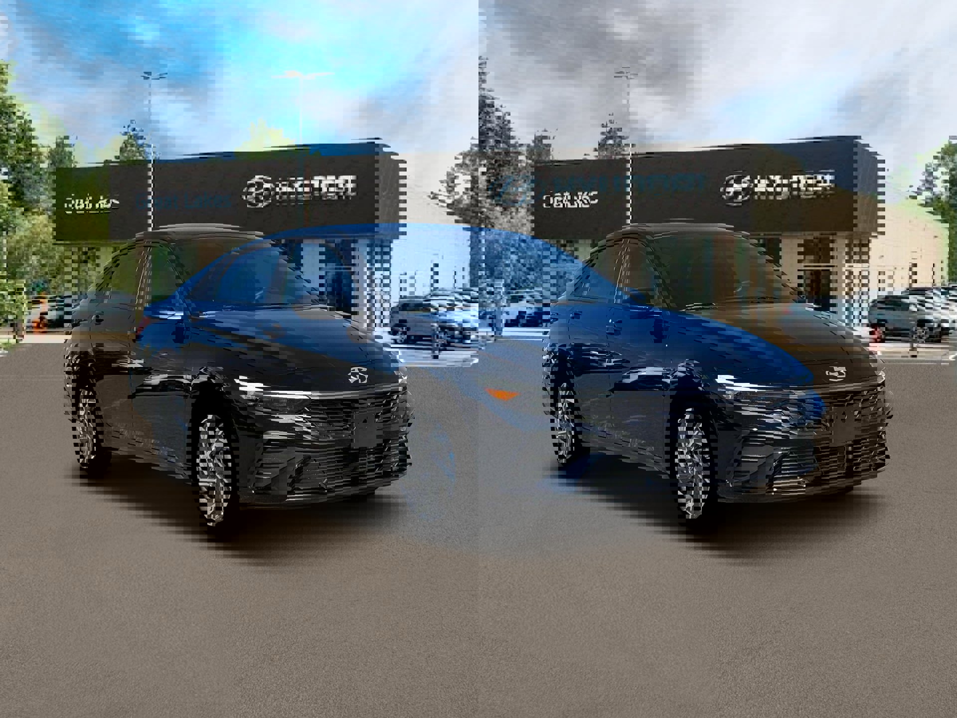 New 2025 Hyundai Elantra SEL image 11