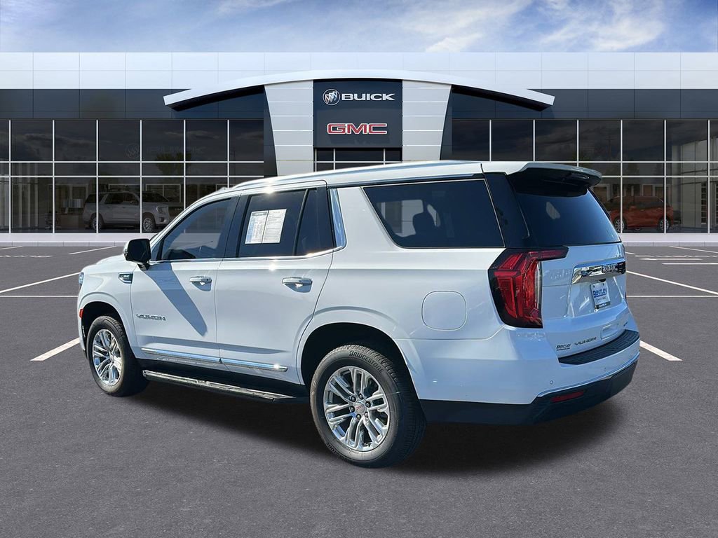 Used 2022 GMC Yukon SLT w/ SLT Premium Package image 3