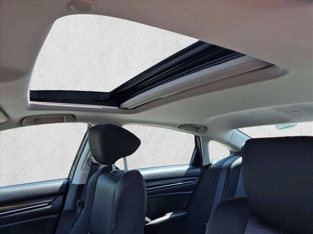 Used 2019 Honda Accord EX image 15