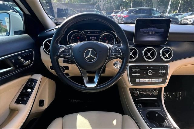 Used 2019 Mercedes-Benz GLA 250 image 4