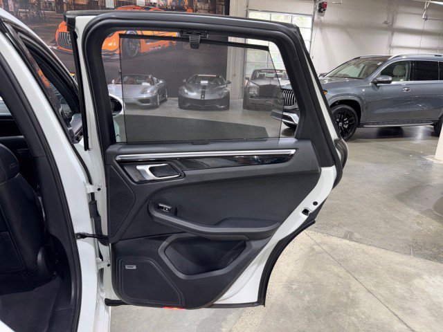 Used 2018 Porsche Macan GTS image 59