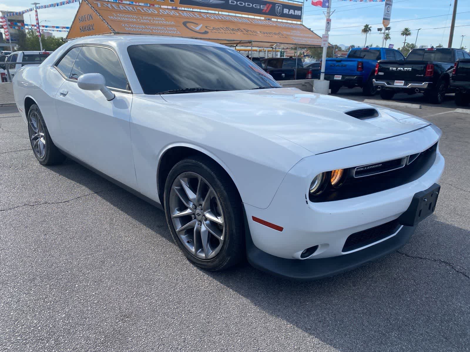 Used 2022 Dodge Challenger GT AWD/4WD image 3