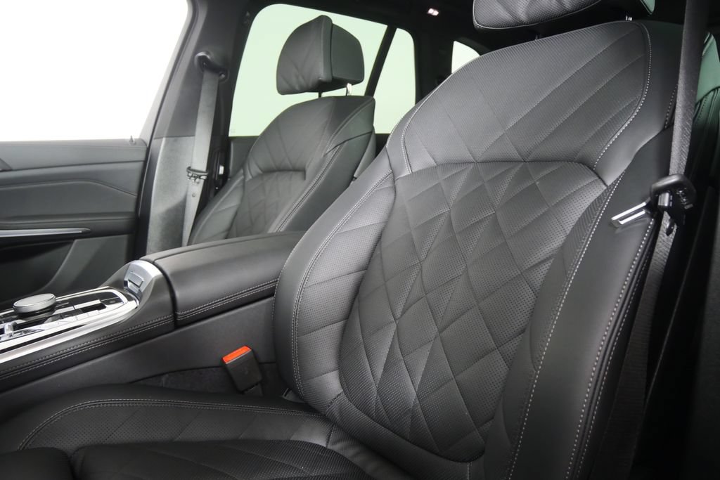 Certified 2026 BMW X5 xDrive40i AWD/4WD image 10
