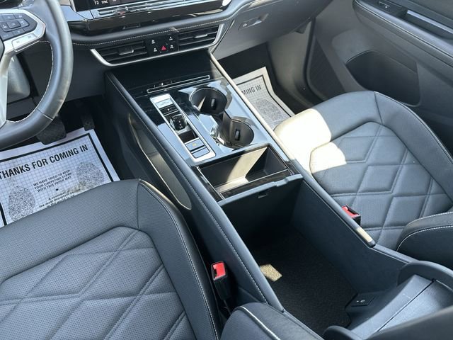 Used 2025 Volkswagen Atlas SE AWD/4WD image 23