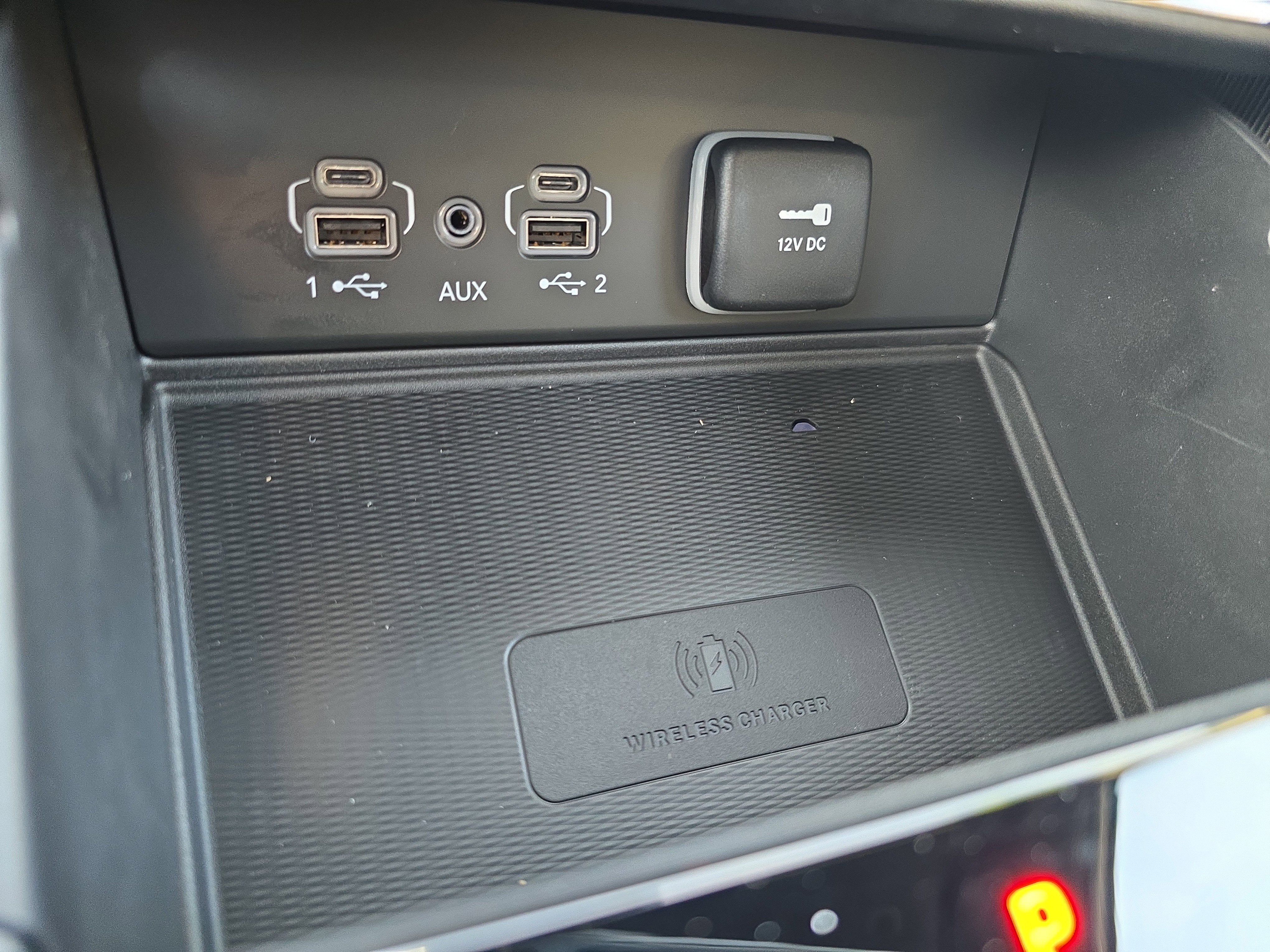 New 2025 Jeep Grand Cherokee Altitude image 29