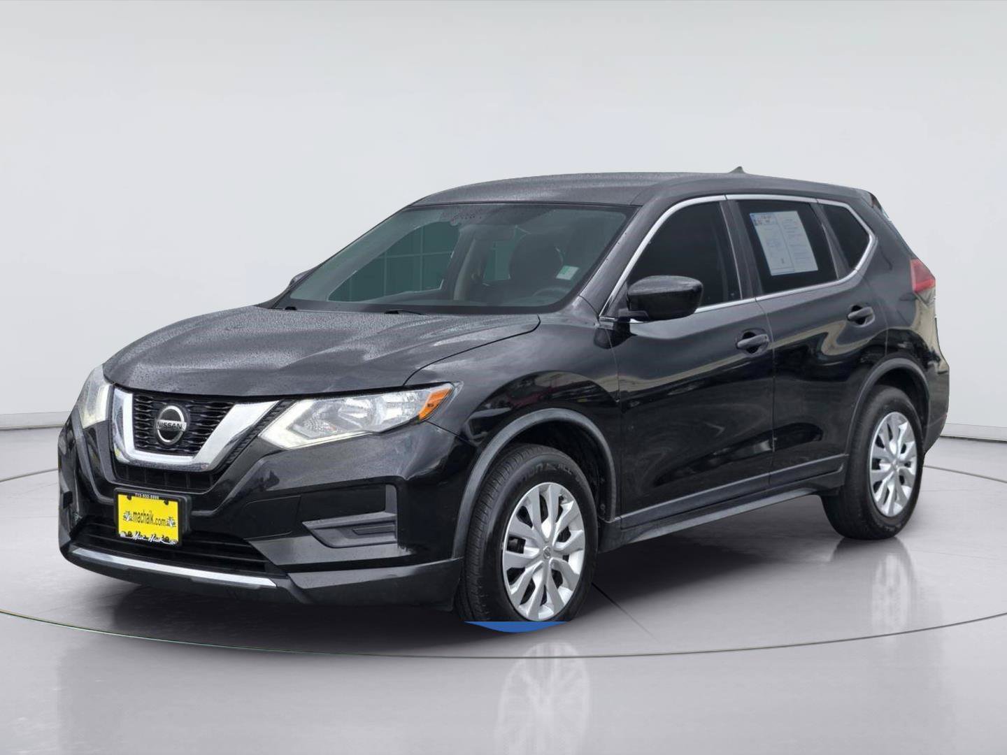 Used 2020 Nissan Rogue S FWD image 1