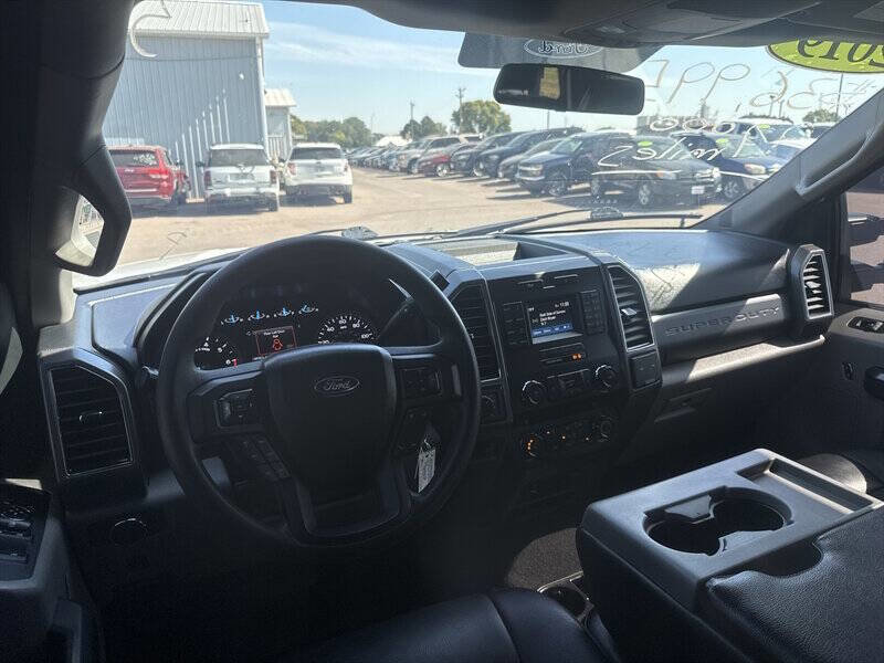 Used 2019 Ford F250 XLT w/ XLT Value Package image 26
