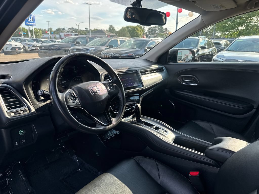 Used 2017 Honda HR-V EX-L image 14