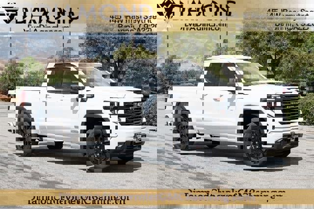 Used 2024 GMC Sierra 1500 Elevation image 32