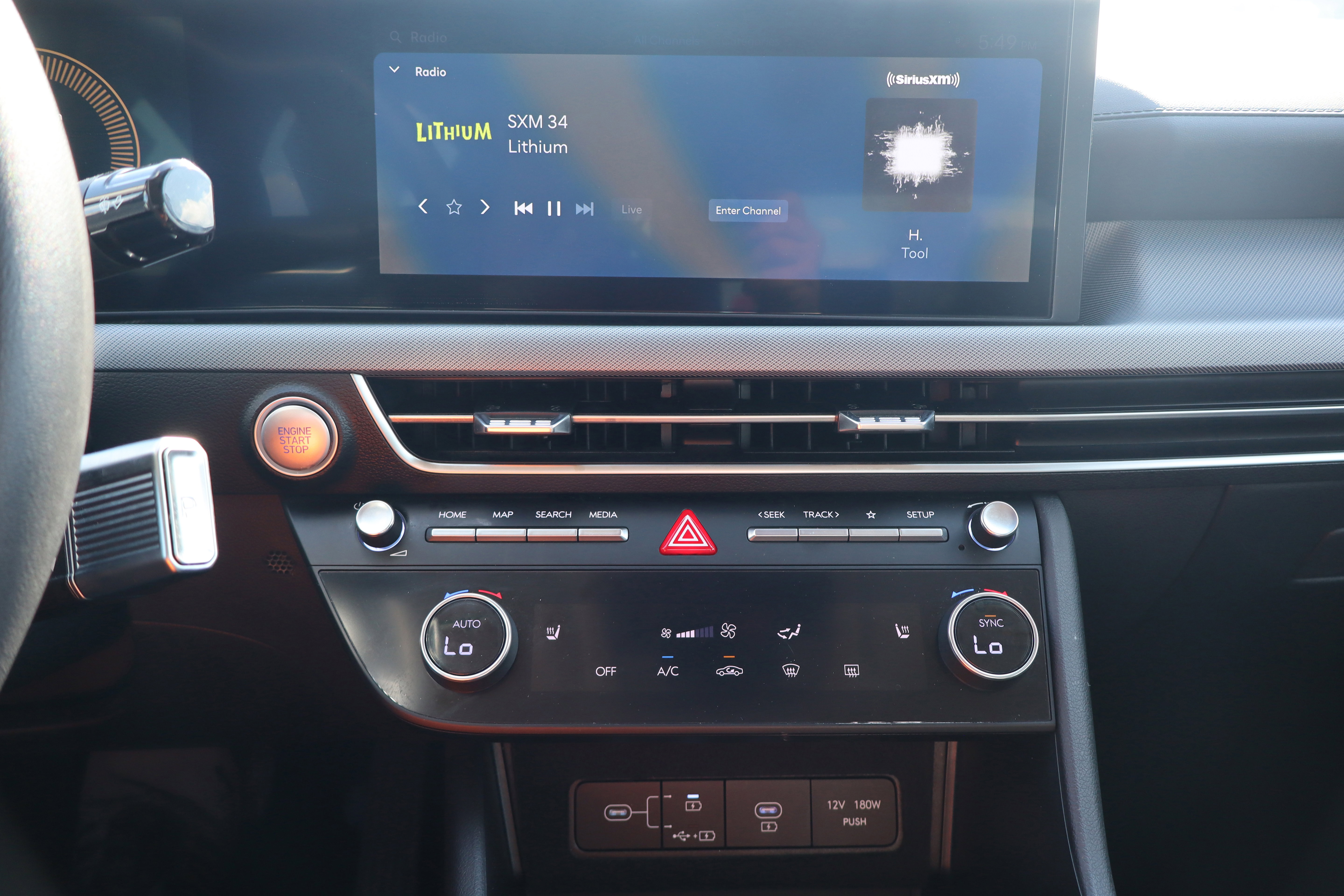 Used 2025 Hyundai Sonata SEL FWD image 17