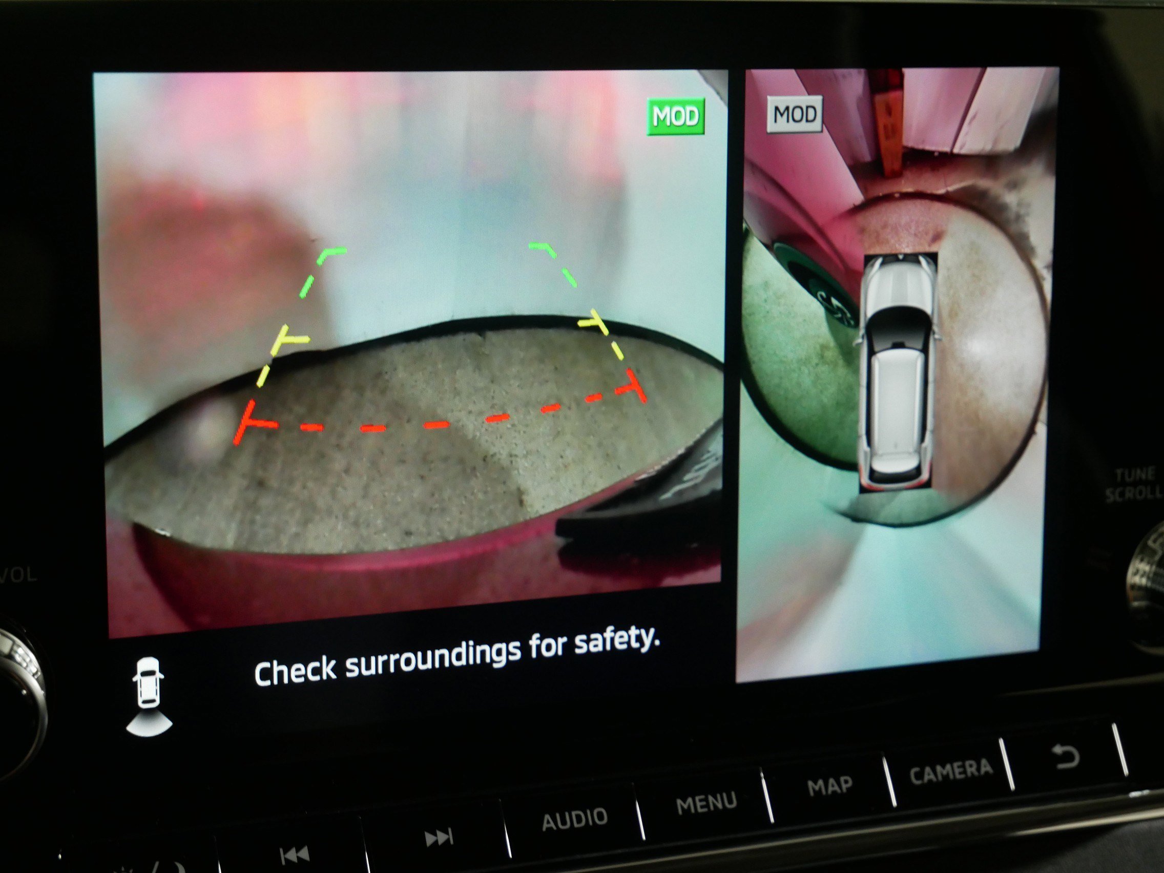 New 2025 Mitsubishi Outlander SE image 9