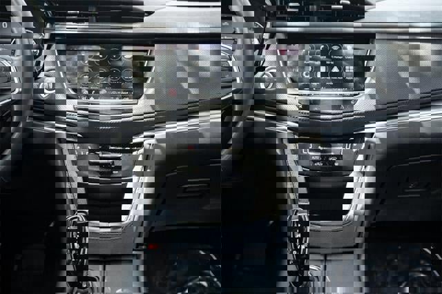 Used 2024 Cadillac XT5 Luxury image 30