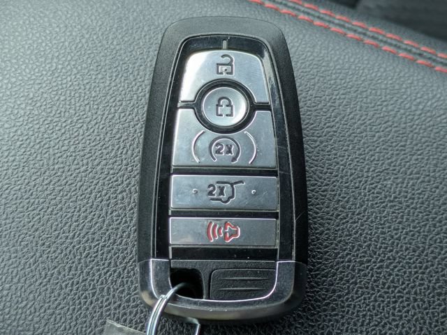 Used 2023 Ford Escape ST-Line AWD/4WD image 29