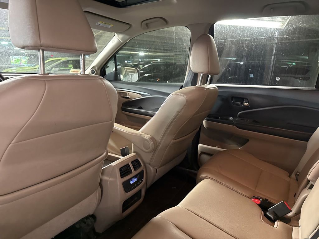 Used 2016 Honda Pilot EX-L image 11