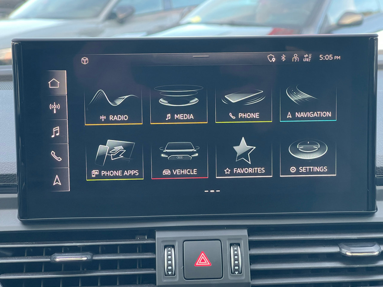 Used 2022 Audi Q5 e Premium Plus w/ Premium Plus Package image 46