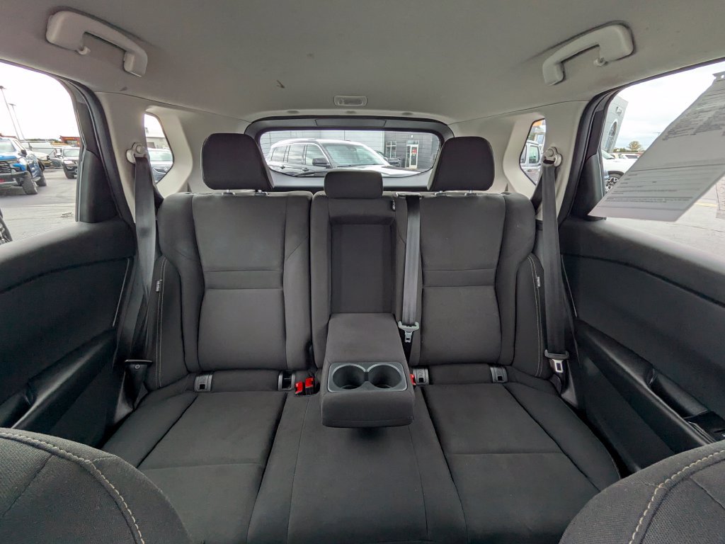 Used 2024 Nissan Rogue S AWD/4WD image 19