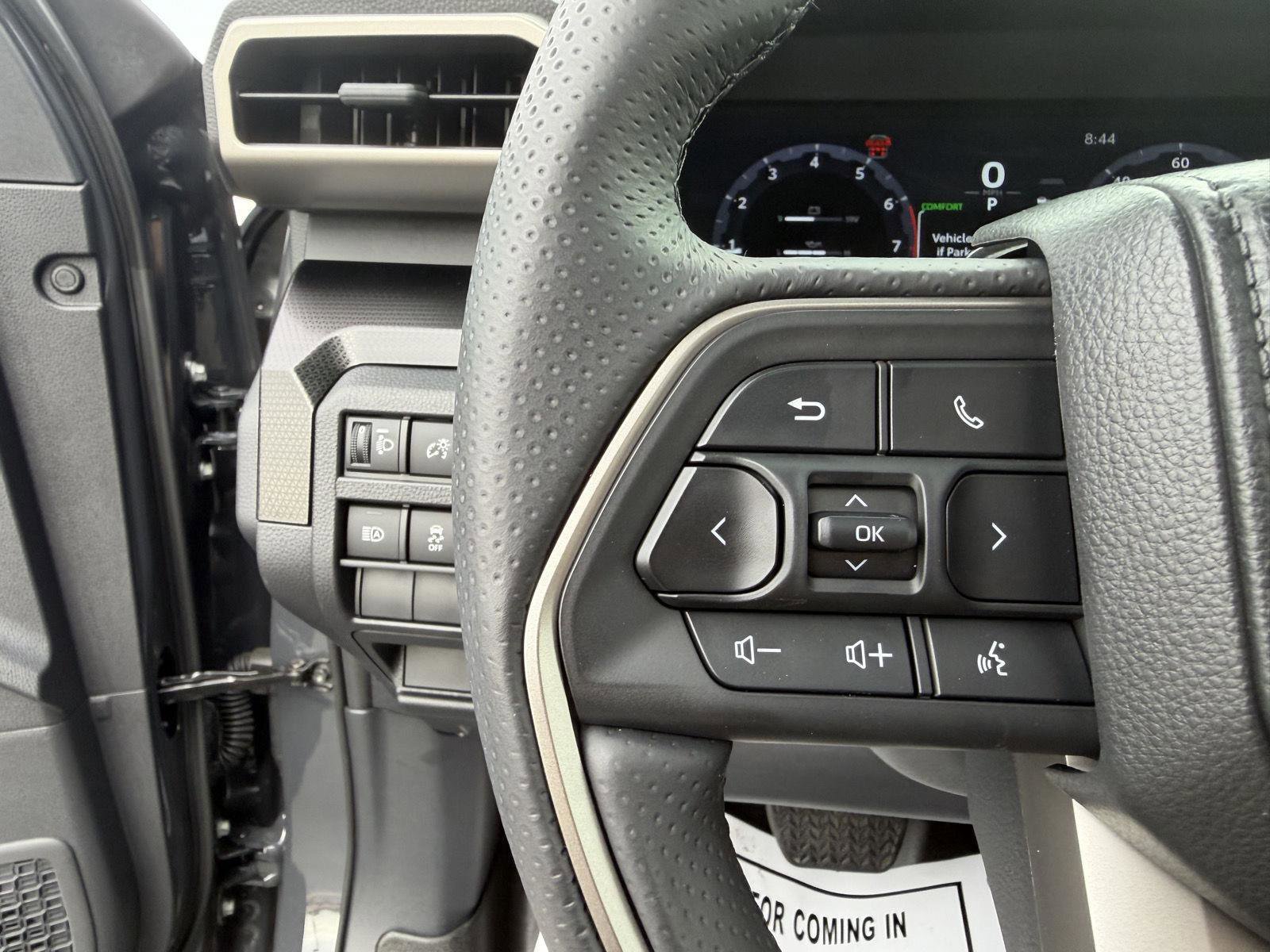 Used 2025 Toyota 4Runner Limited image 24