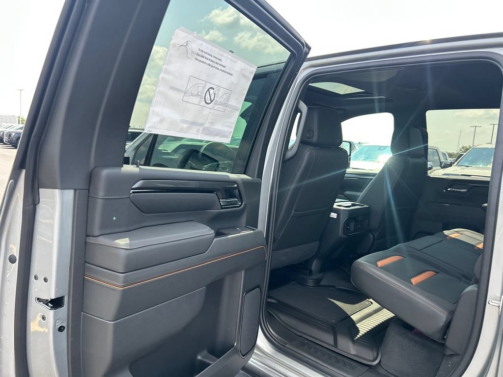 New 2026 GMC Sierra 2500 AT4 w/ AT4 Premium Plus Package AWD/4WD image 35