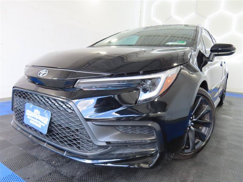 Used 2023 Toyota Corolla SE FWD image 1