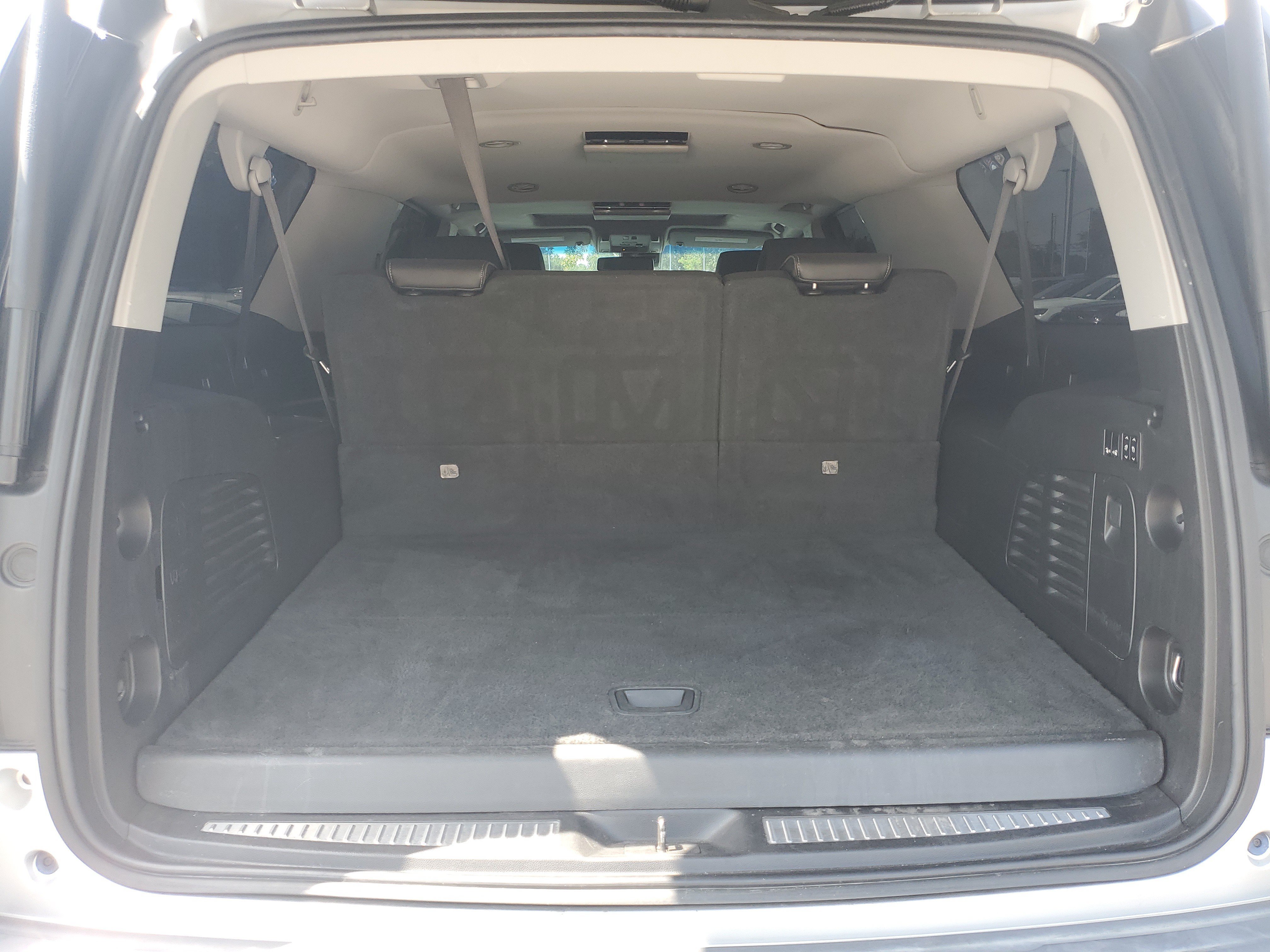 Used 2018 GMC Yukon XL Denali w/ Denali Ultimate Package RWD image 8