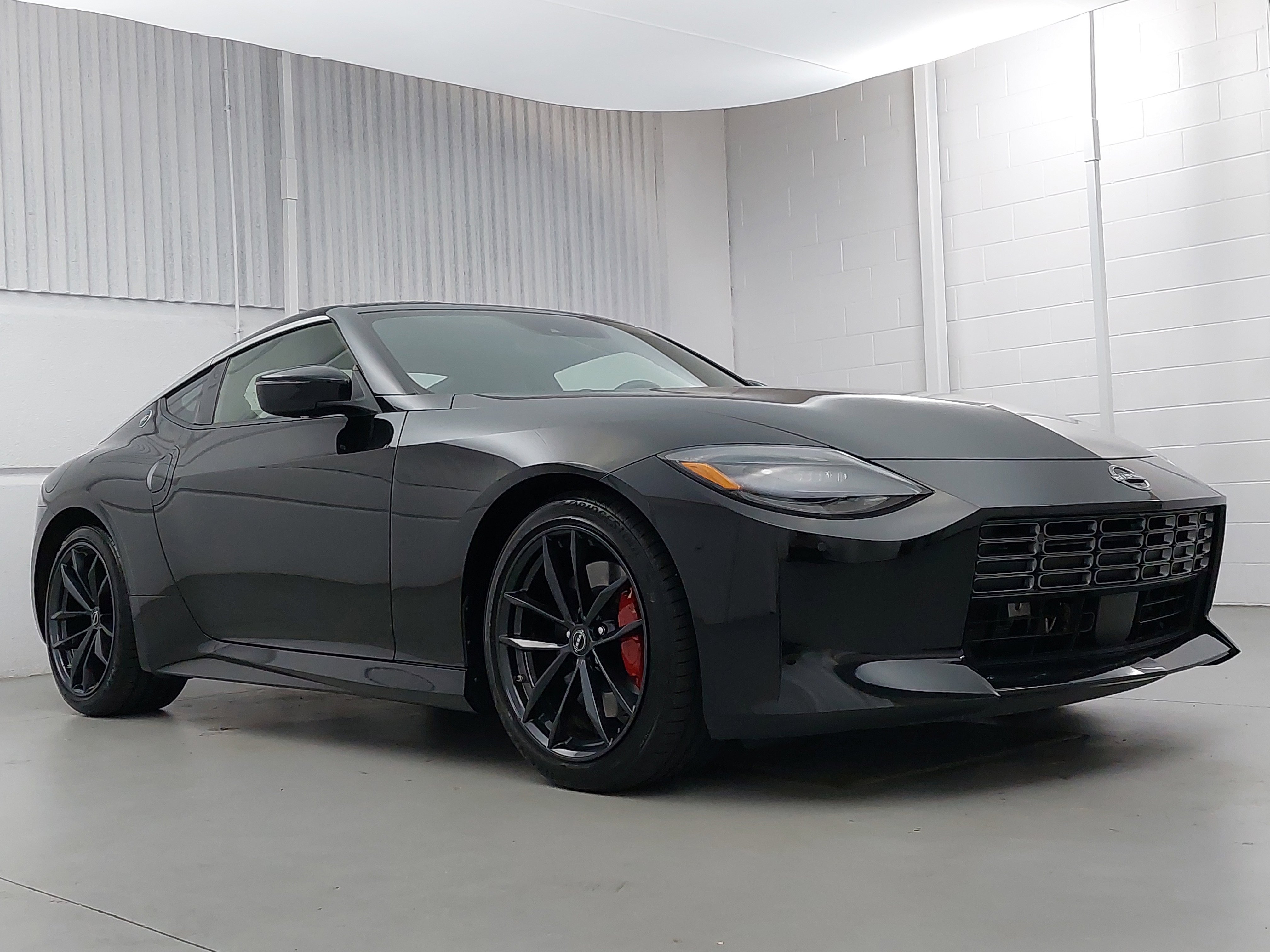 Used 2024 Nissan Z Performance w/ Floor Mat Package image 9