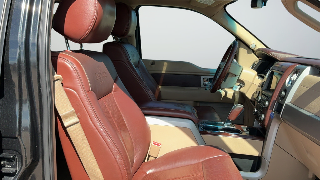 Used 2013 Ford F150 King Ranch w/ King Ranch Luxury Pkg AWD/4WD image 21
