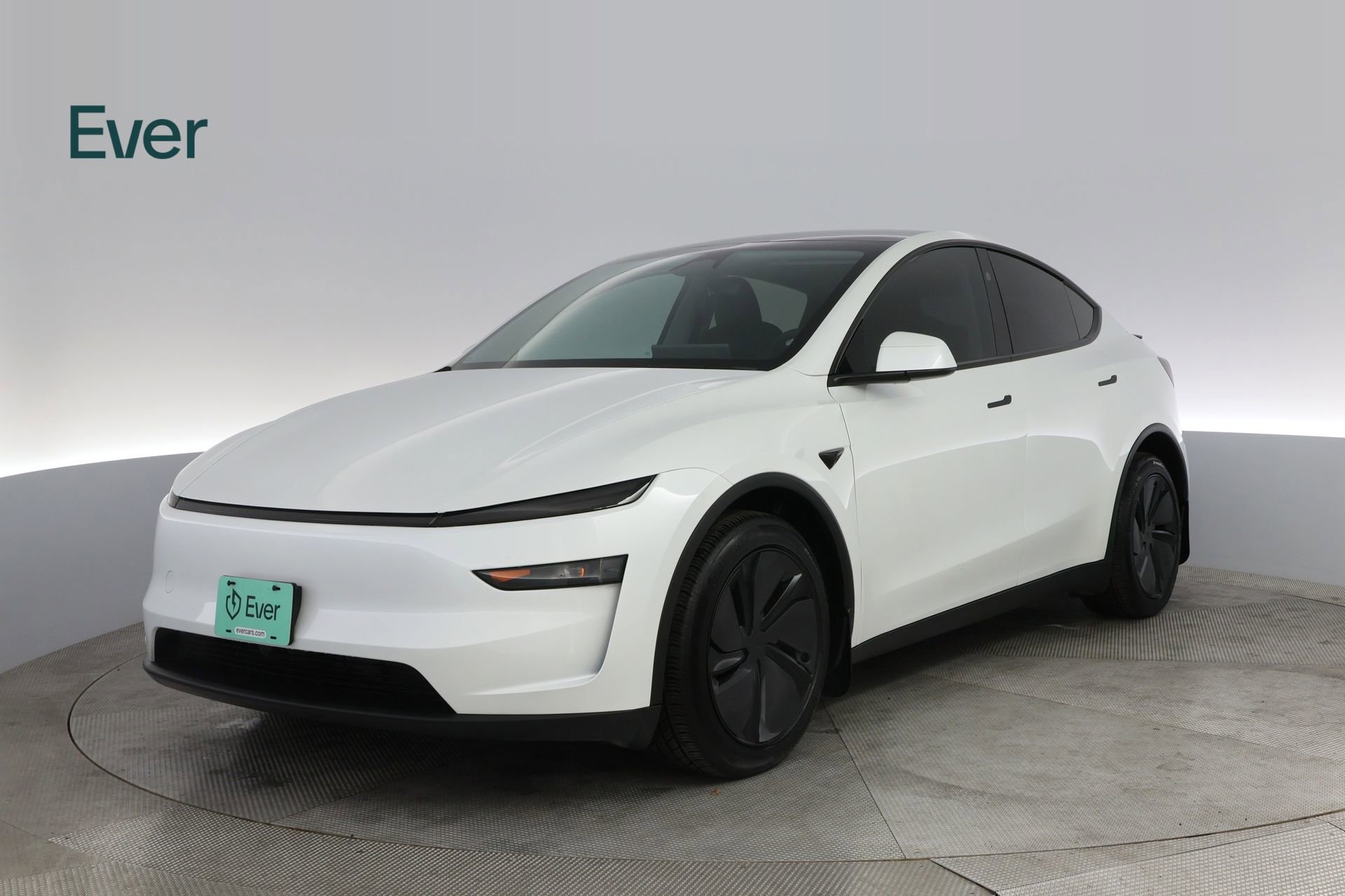 Used 2026 Tesla Model Y Long Range image 2