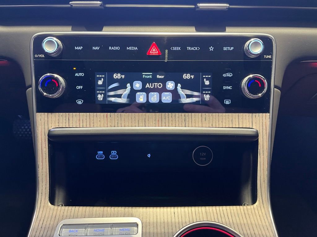 Used 2025 Genesis GV80 3.5T Prestige AWD/4WD image 39