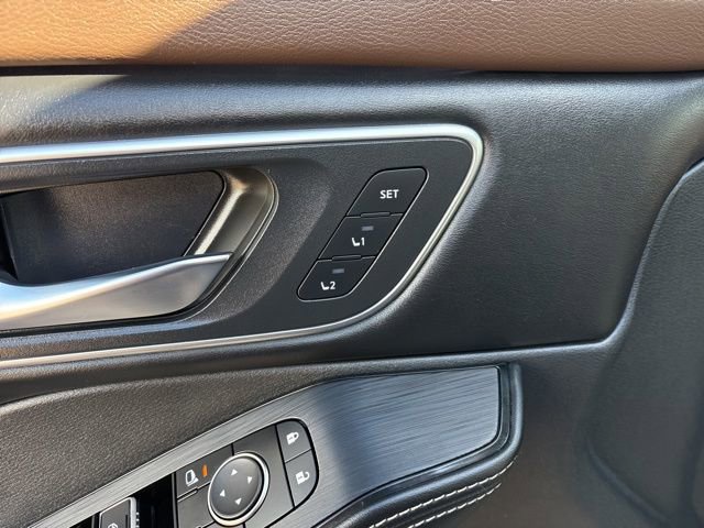 Used 2023 Nissan Rogue Platinum w/ Platinum Premium Package image 20