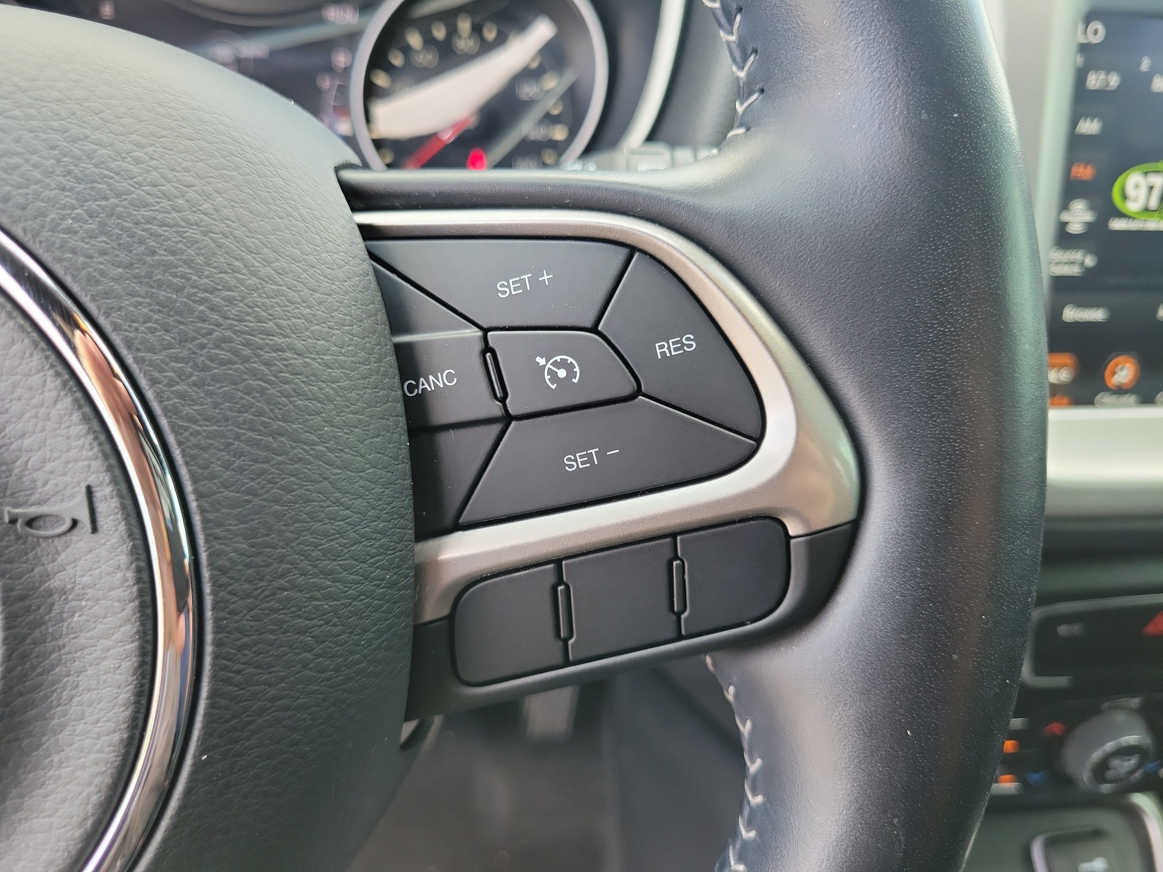 Used 2021 Jeep Compass Latitude FWD image 20