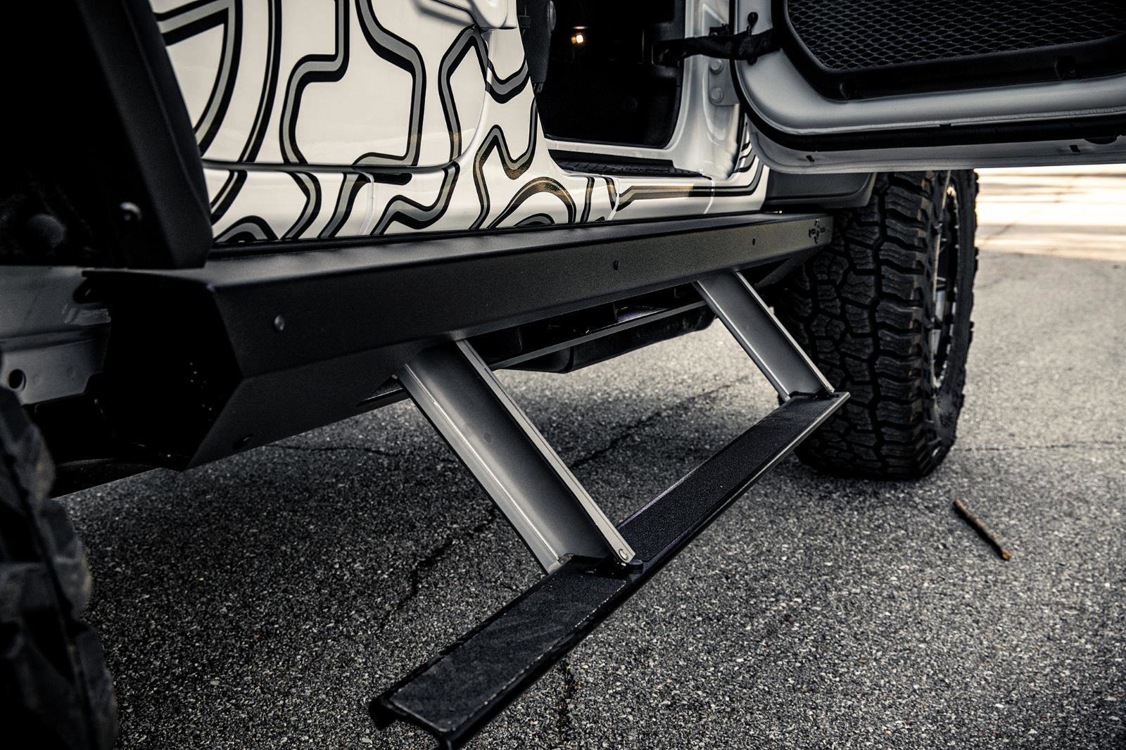 New 2026 Jeep Wrangler Unlimited Rubicon w/ Technology Group AWD/4WD image 18