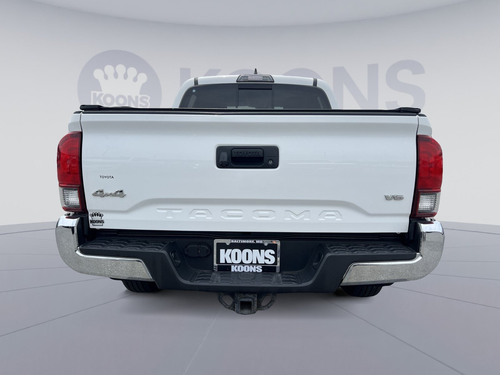 Used 2019 Toyota Tacoma SR5 AWD/4WD image 5