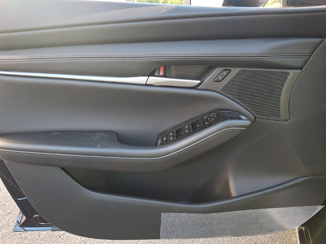 New 2026 MAZDA MAZDA3 s Sport FWD image 11