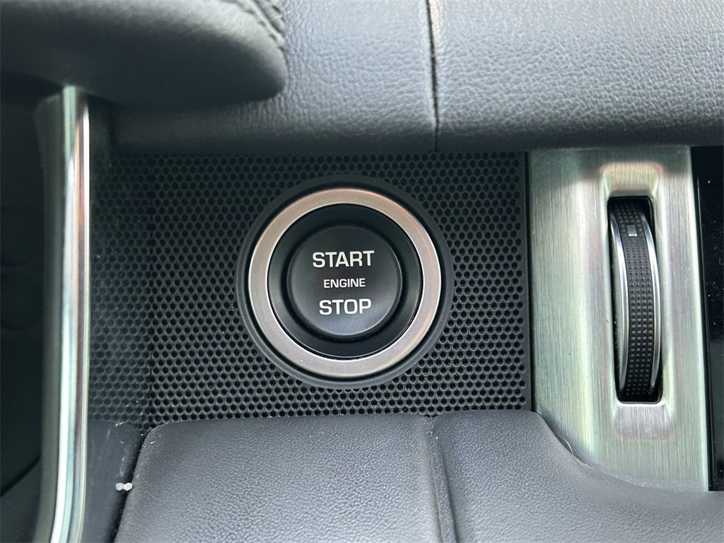 Used 2022 Land Rover Range Rover P525 Westminster Edition image 39