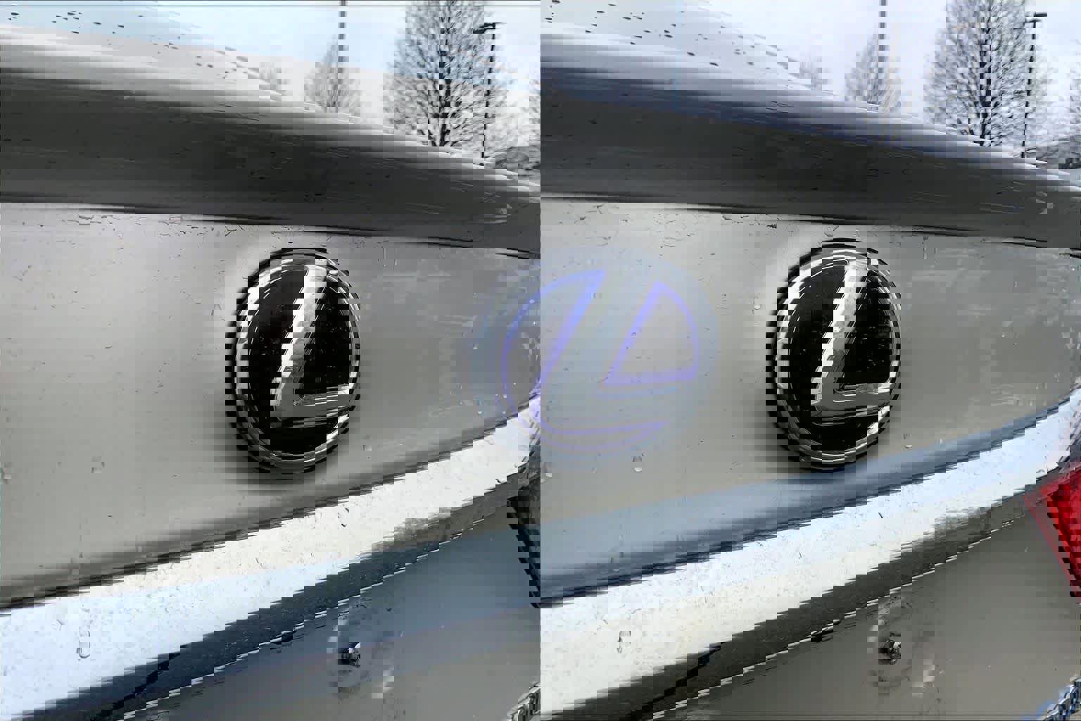 Used 2014 Lexus ES 300h w/ Premium Package w/Bamboo Trim image 31